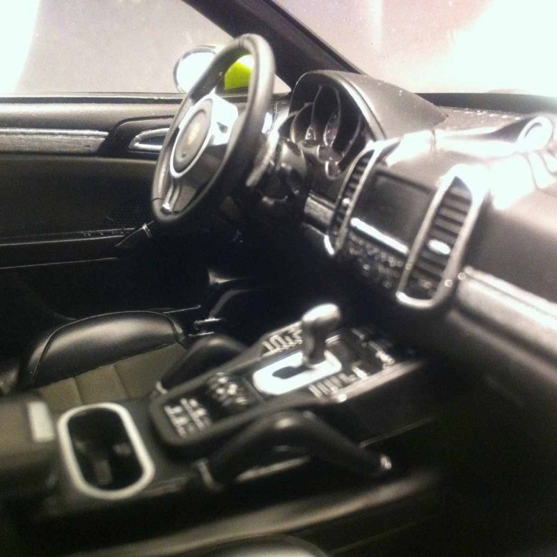 Miniature GT Spirit 1/18 Porsche Cayman R Peridot Metallic - Neuve