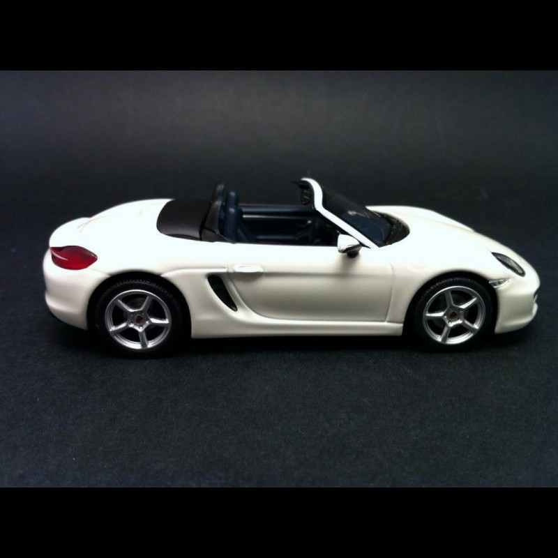 Porsche Boxster 981 2013 Carrara white 1/43 Minichamps WAP0202000D