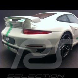Porsche 991 Turbo S Techart weiß / grau / grün 1/18 GT SPIRIT GT801