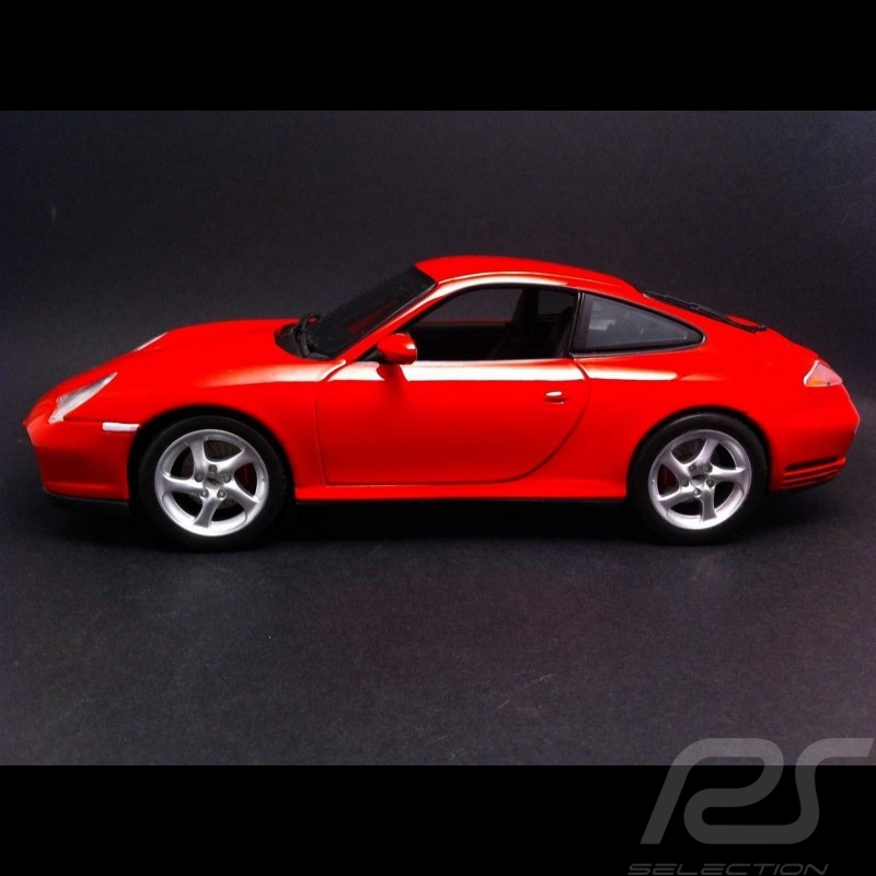 Porsche 996 Carrera 4S rot 1/18 Maisto 31628 Porsche 996 Carrera 4S rot 1/18 Maisto 31628