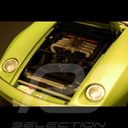 Porsche 928 Lint Green metallic 