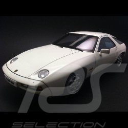 Porsche 928 weiß 1/18 Autoart 77902