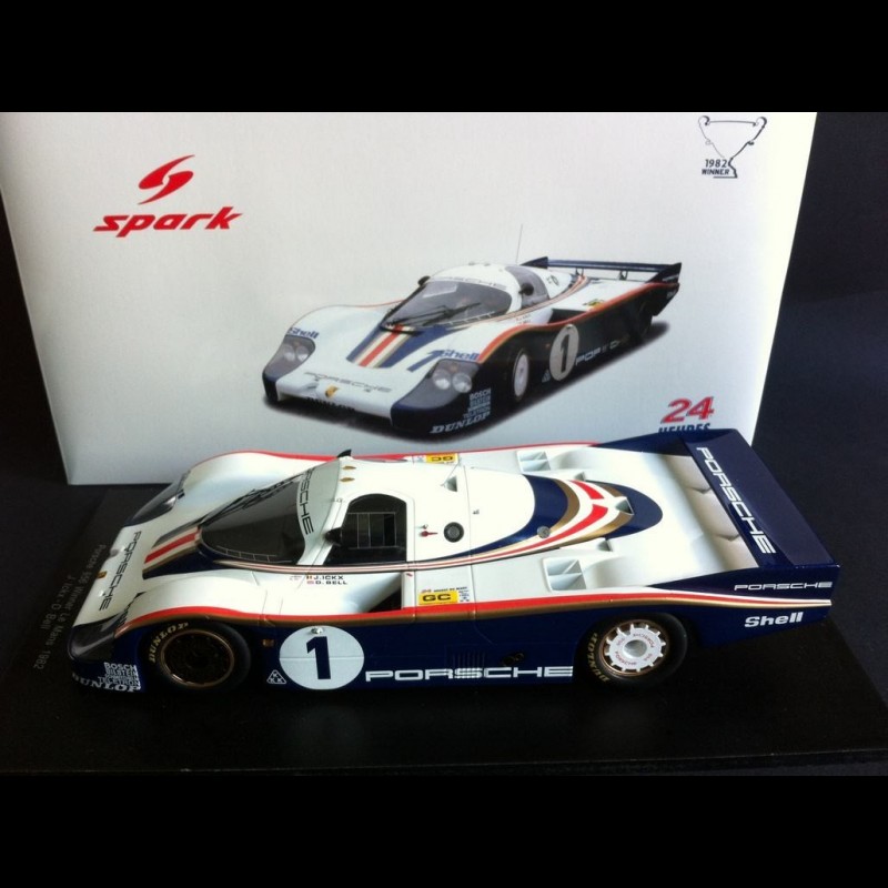 Porsche 956 Winner Le Mans 1982 n° 1 Rothmans 1/18 Spark 18LM82