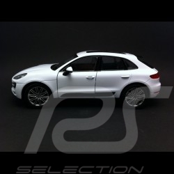 Porsche Macan Turbo 2015 weiß 1/24 Welly 24047