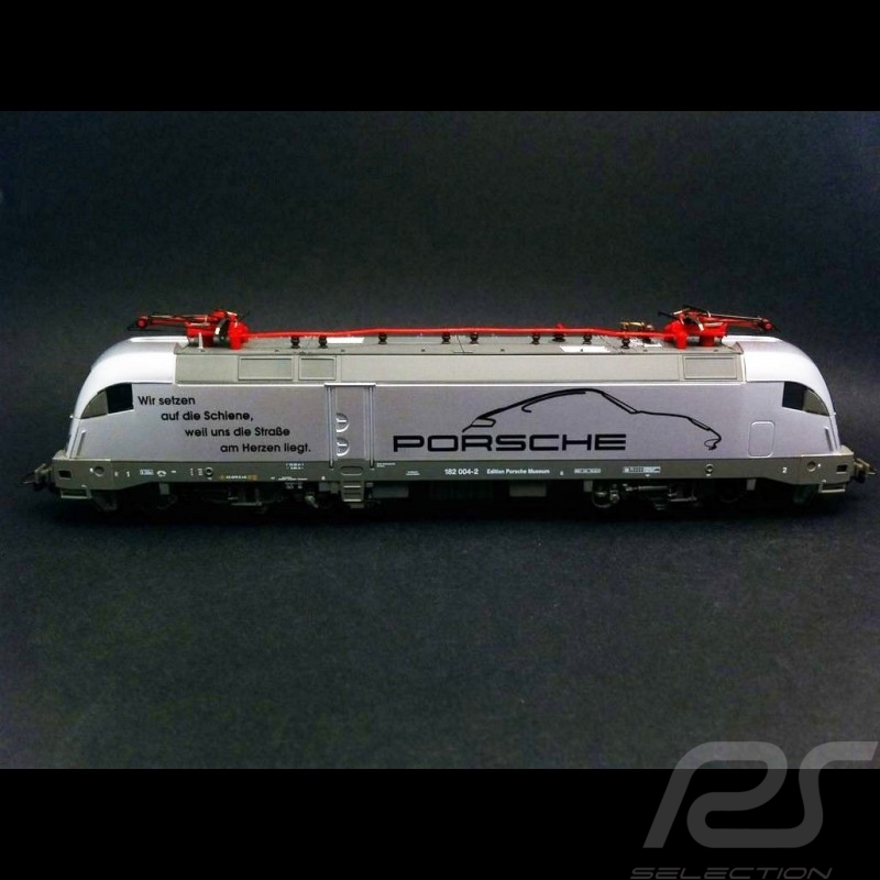 Locomotive BR182 Porsche Design 1/87 Piko 71211