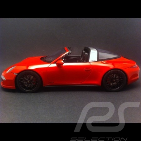 Porsche 991 Targa GTS 2014 rouge 1/18 GT SPIRIT GT718