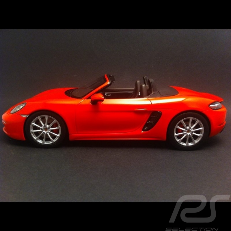 Porsche 718 Boxster type 982 2016 orange 1/18 Spark WAP0212060H