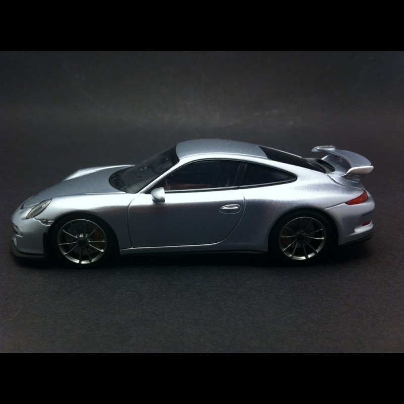 Porsche 991 GT3 2016 rhodium grey 1/43 Minichamps CA04316017