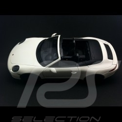 Porsche 991 Carrera GTS Cabriolet weiß 1/18 Schuco 450039500