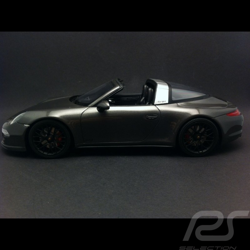 Porsche 911 type  991 Targa 4 GTS 2015 gris 1/18 GT SPIRIT ZM042