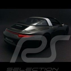Porsche 991 Targa 4 GTS 2015 grau GT SPIRIT ZM042