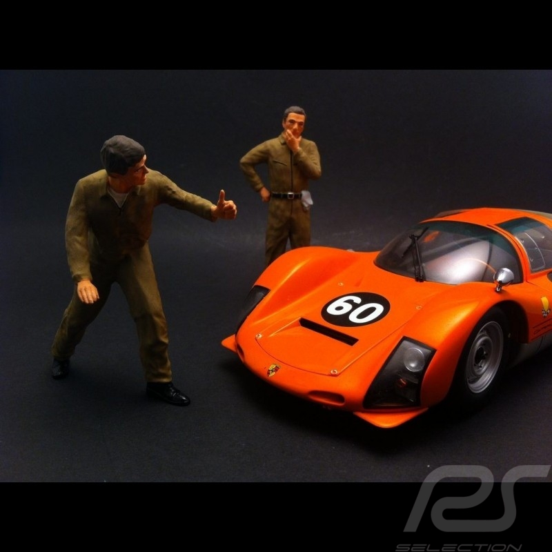 Set Figuren Diorama 2 Mechaniker in braun 1/18 AS180136