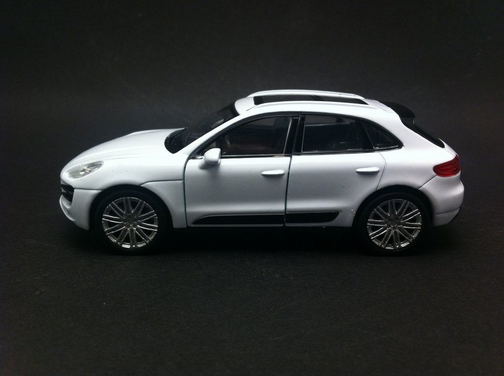toy porsche macan