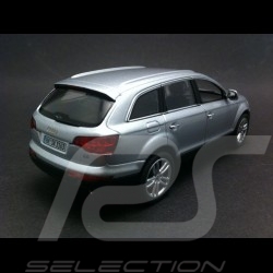 Audi Q7 gris argent 1/43 Schuco 5010507613