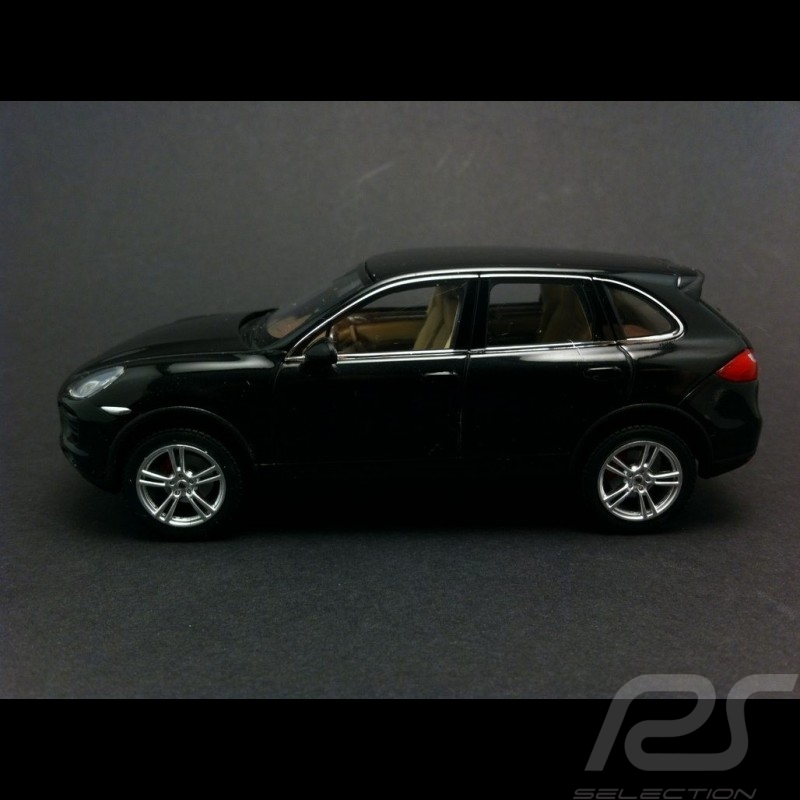 Porsche Cayenne Turbo (2) noir 