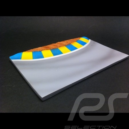Track decor diorama curve with yellow and blue vibrator 1/43