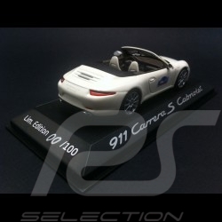 Porsche 911 type 991 Carrera S Cabriolet blanche 