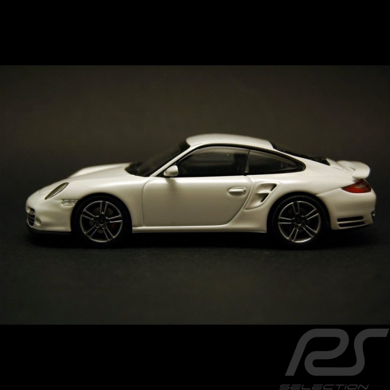 Porsche 997 Turbo mark 2 2010 white 1/43 Minichamps WAP0205070AVKK Porsche 997 Turbo mark 2 2010 white 1/43 Minichamps WAP0205070AVKK