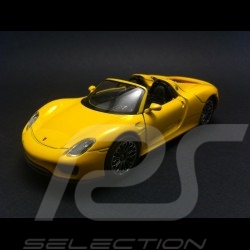 Porsche 918 Spyder yellow pull  back toy Welly MAP01026016