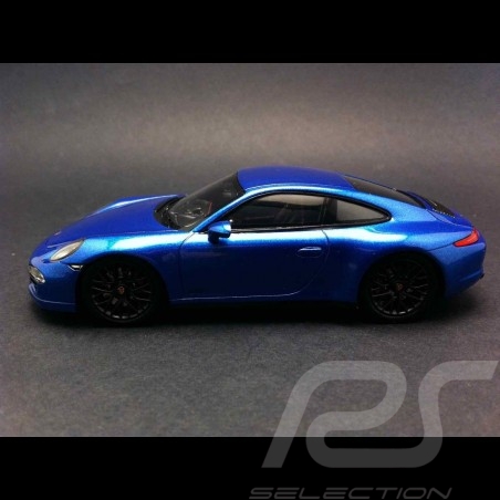 Porsche 991 GTS 2014 metallic blue 1/43 Spark S4938
