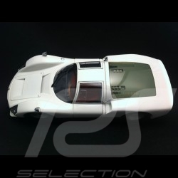 Porsche 906 Carrera 6  blanche 
