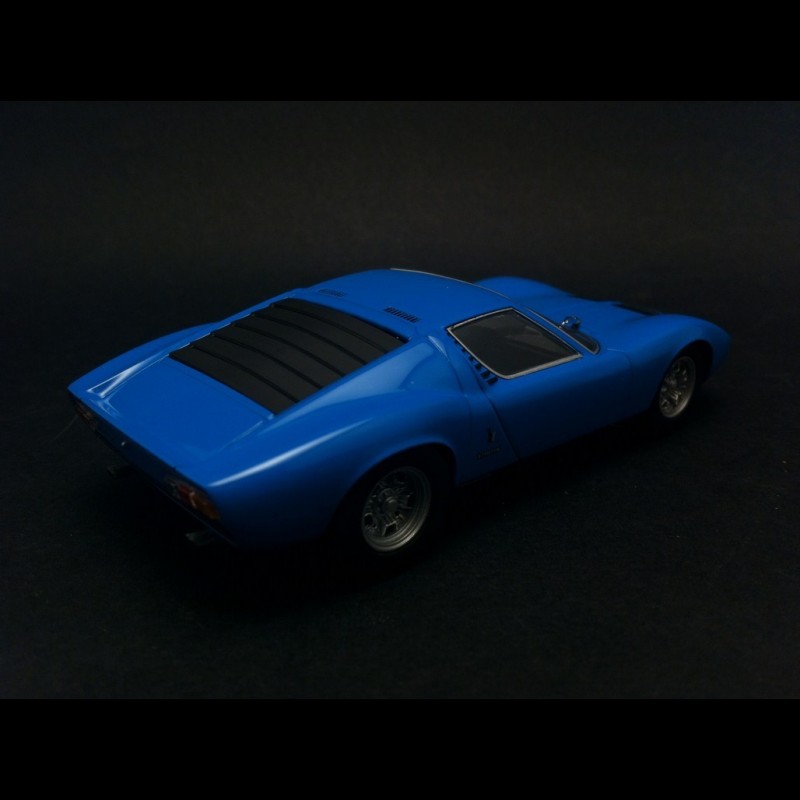 Trouver des pièces détachées pour voitures anciennes - Bright Cars
