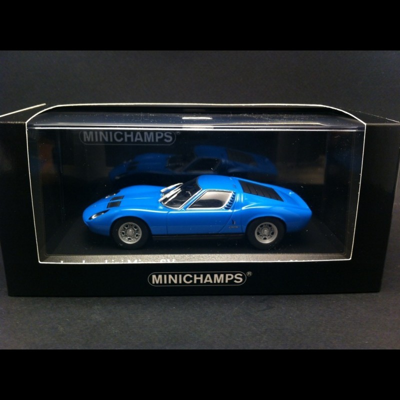 Lamborghini Miura SV 1971 Azzurro blue 1/43 Minichamps 400103650