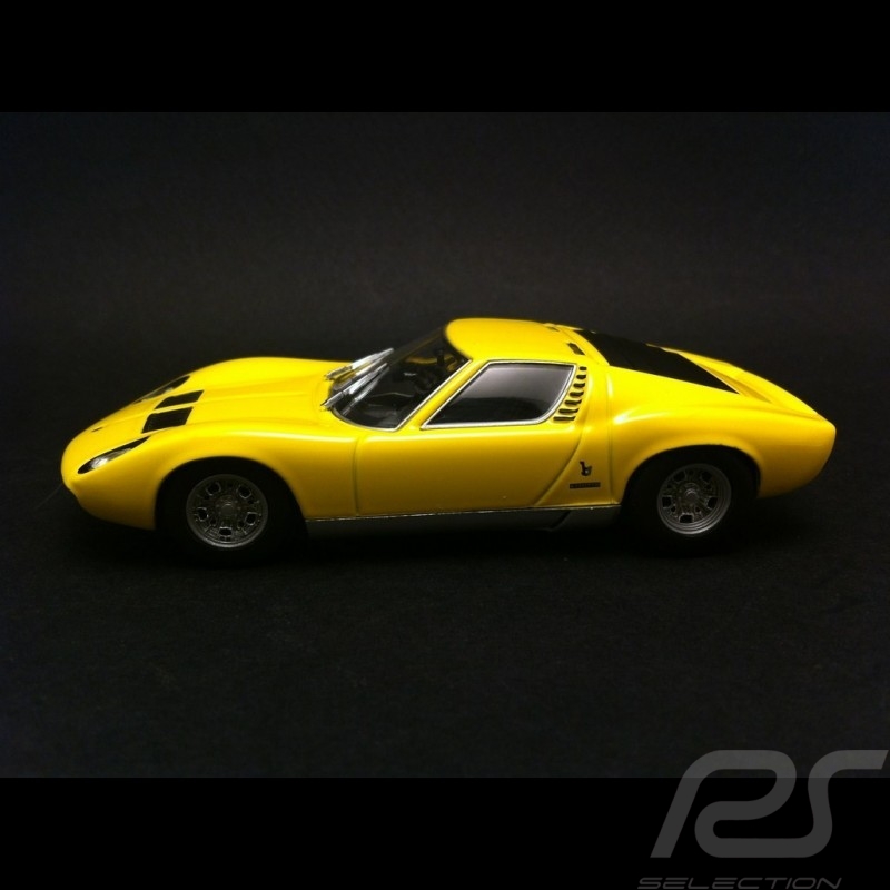 Lamborghini Miura P400 SV 1971 yellow 1/43 Minichamps 436103650