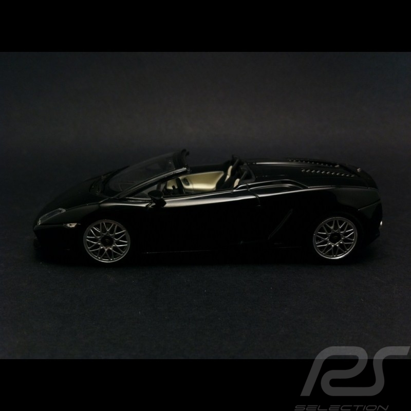 Porsche 997 Carrera grise 1/43 Minichamps WAP02011415