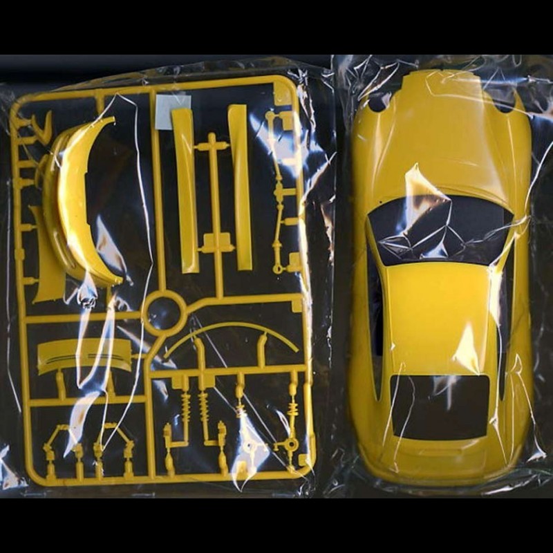 Maquette Tamiya 1/24 Porsche 911 GT3 - Réf. TAM24229 - Kit Plastique à Assembler