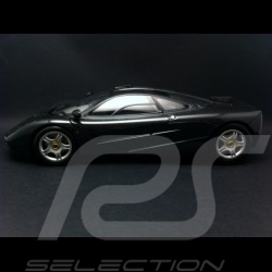 Mc Laren F1 Road car 1990 metallic schwarz 1/18 Minichamps 530133420