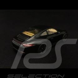 Porsche 911 type 991 Carrera 4 GTS Coupé noire black schwarz1/43 Schuco 450758200