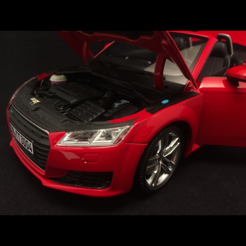 Audi TT Roadster Mk III Tango red 1/18 Minichamps 5011400525