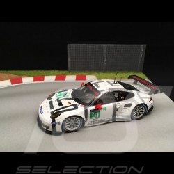 Track decor diorama curve with wire yellow and blue tyres and vibrator 1/43