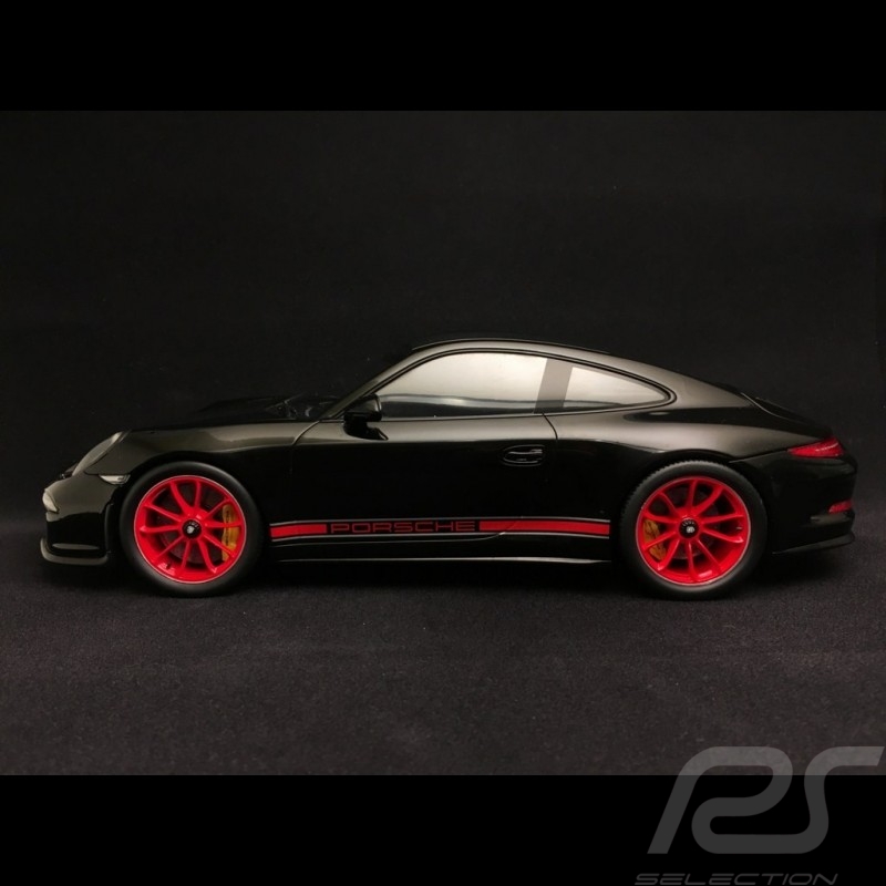 Preorder Porsche 911 R 2016 black / black 1/18 Spark WAX02100023