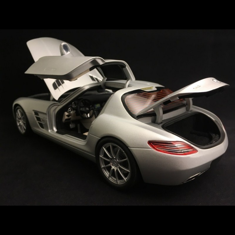 Hot Wheels Kimi Räikkönen McLaren Diecast Formula 1 Cars