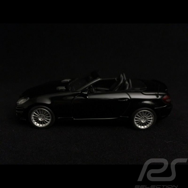 Mercedes Benz SLK 55 AMG R171 noire 1/43 Minichamps 400033171
