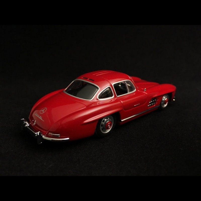 Miniature Mercedes-Benz 1113 échelle 1/43 – Camion De Pompier Minichamps, Rouge