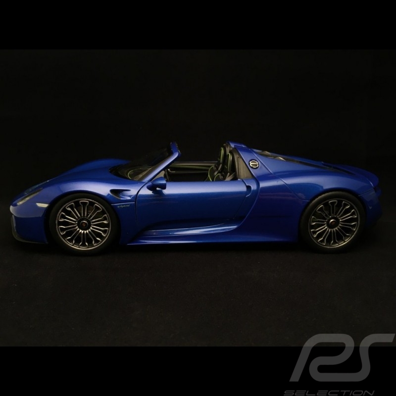 Porsche 918 Spyder 2015 bleue blue blau saphir sapphire opened offene version ouverte 1/18 Welly MAP02184416 Porsche 918 Spyder 2015 bleue blue blau saphir sapphire opened offene version ouverte 1/18 Welly MAP02184416