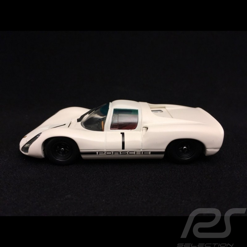 Porsche 910 presentation 1967 n° 1 white 1/43 Ebbro 640