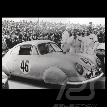 Postcard Porsche 356 SL Veuillet Mouche class winner 24h of Le Mans 1951 Black and white 10x15 cm