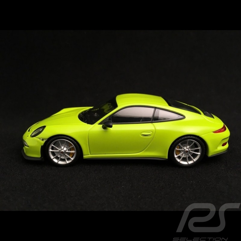 Porsche 911 R type 991 2016 light green 1/43 Minichamps CA04316094