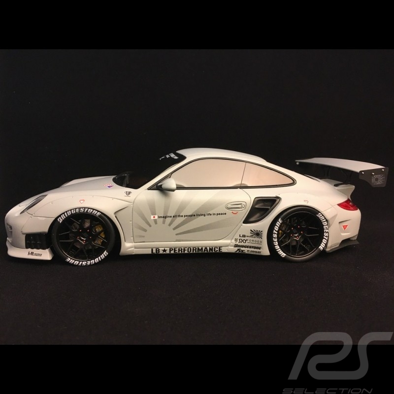 Porsche 997 LB performance 2010 Hellgrau matt 1/18 GT SPIRIT GT126