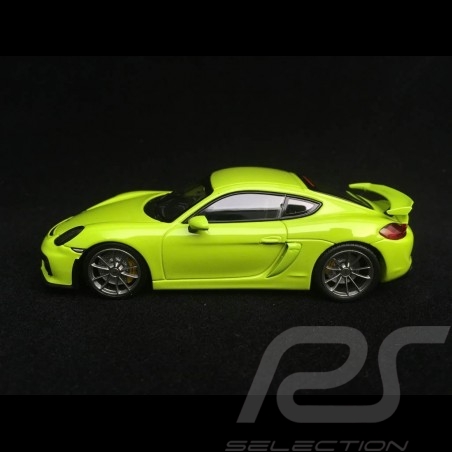 Porsche Cayman GT4 981 2015 light green 1/43 Minichamps CA04316075