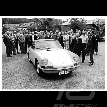 Postcard Porsche Ferry in front of the 911 2.0 1963 10x15 cm