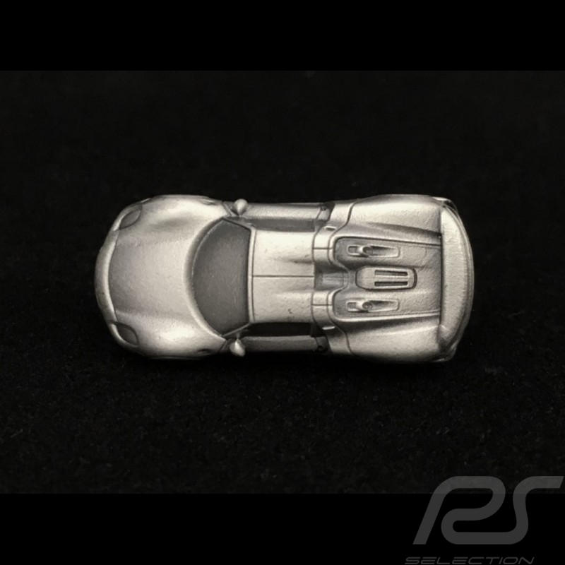 Porsche Pin 918 spyder silver colour 