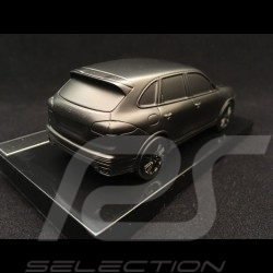 Porsche Cayenne Skulptur schwarz satin auf Basis 1/43 Porsche Design WMAE1501000300