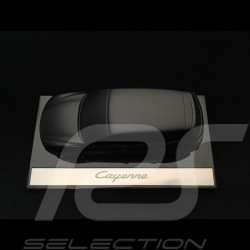 Porsche Cayenne Skulptur schwarz satin auf Basis 1/43 Porsche Design WMAE1501000300