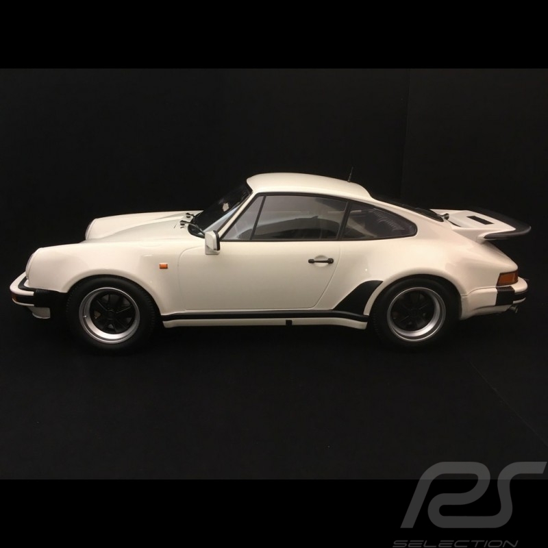 Porsche 911 Turbo 3.0 1977 Grand Prix weiß 1/12 Minichamps 123066103