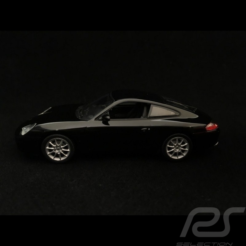 Porsche 911 Carrera type 996 2001 schwarz 1/43 Minichamps 940061020